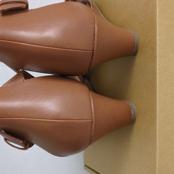 Fioni Sandals Wedge 8.5 Ankle Strap Caramel Camel EUC - Picture 6 of 9